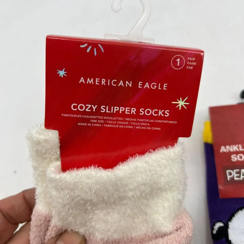 American Eagle Socks Women Ankle High Cozy Slipper Snoopy Joe Cool Peanuts Lot 2